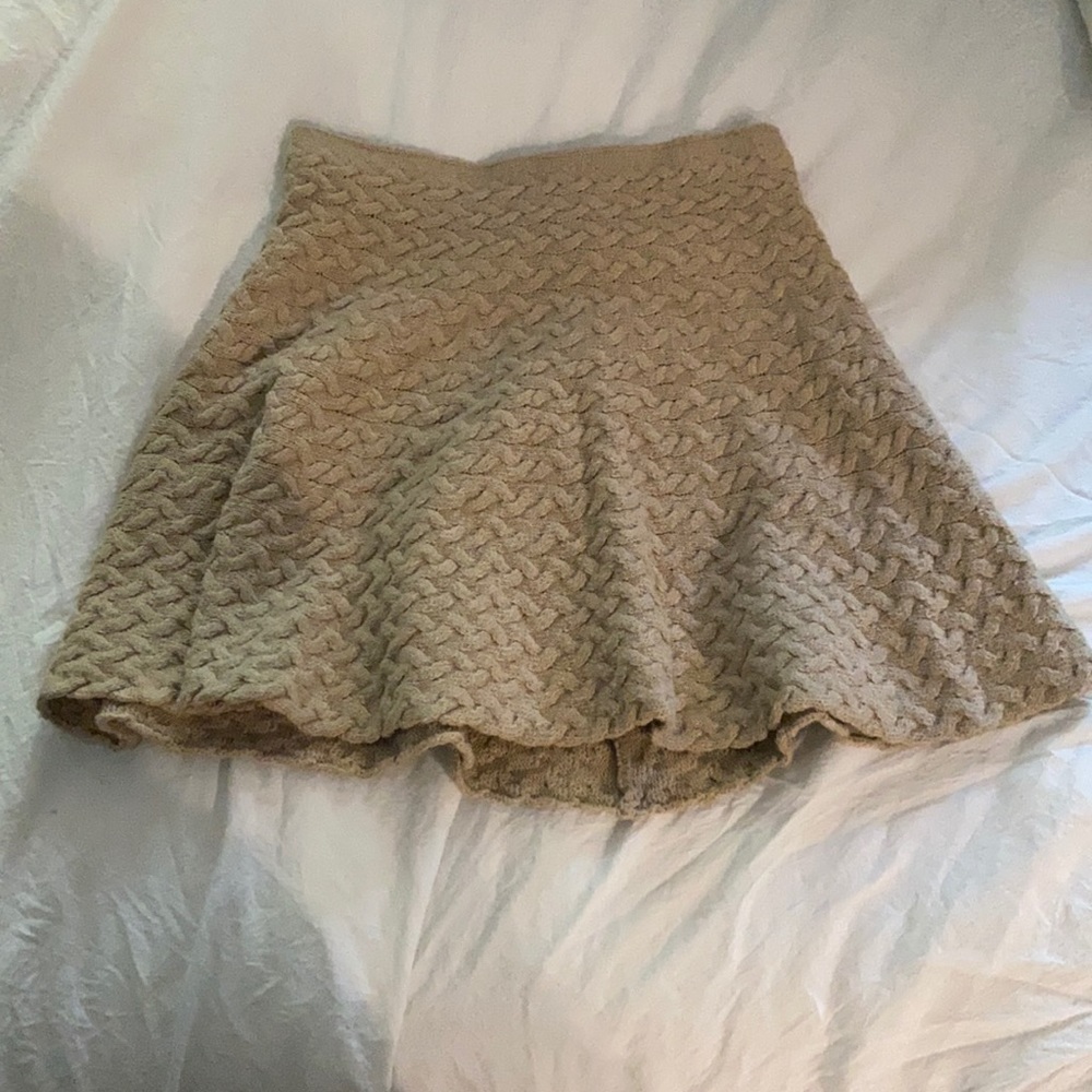 beige knit mini skirt